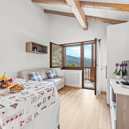 Des Alpes Aparthotel 3*