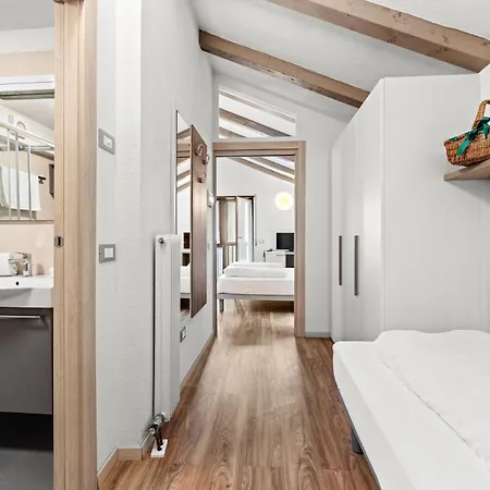 Apart Otel Des Alpes Cavalese
