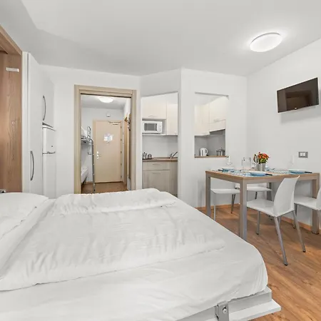 Aparthotel Des Alpes 3*