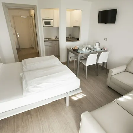 Aparthotel Des Alpes